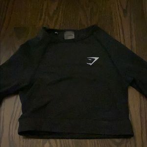 Black gym shark crop top